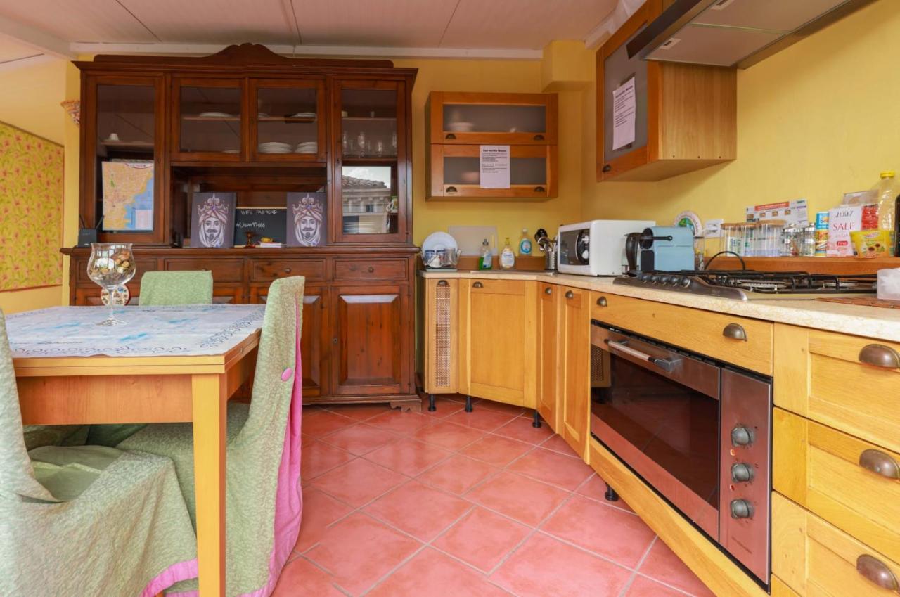 San Berillo House Appartement Catánia Buitenkant foto